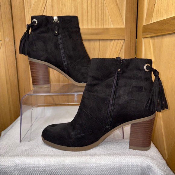 Dr. Scholl's Black Ankle Boots with Side Zipper Size 8 - Picture 2 of 8